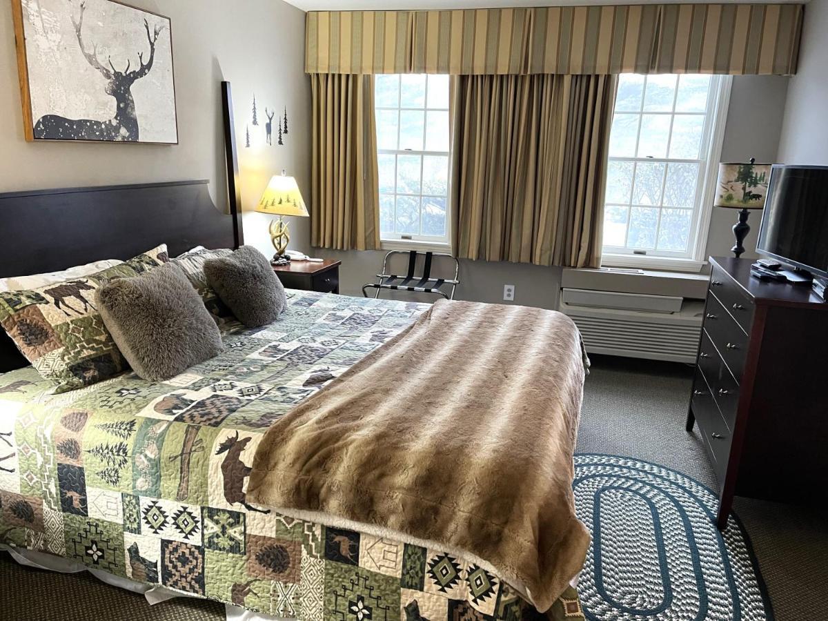 Deluxe Ski On Off 1Br Suite Sleeps 4 On Jiminy Mtn Hancock Eksteriør billede